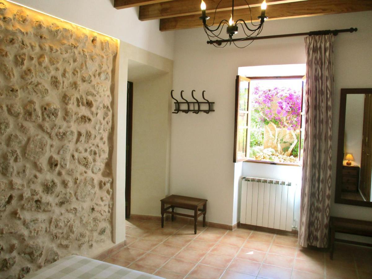 Finca típica mallorquina CAN PUÇA Santanyí Exterior foto