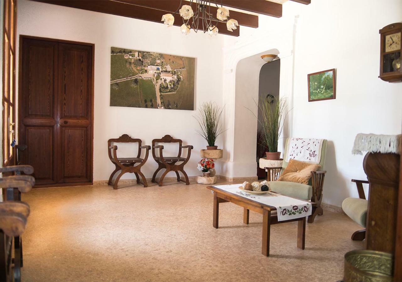 Finca típica mallorquina CAN PUÇA Santanyí Exterior foto