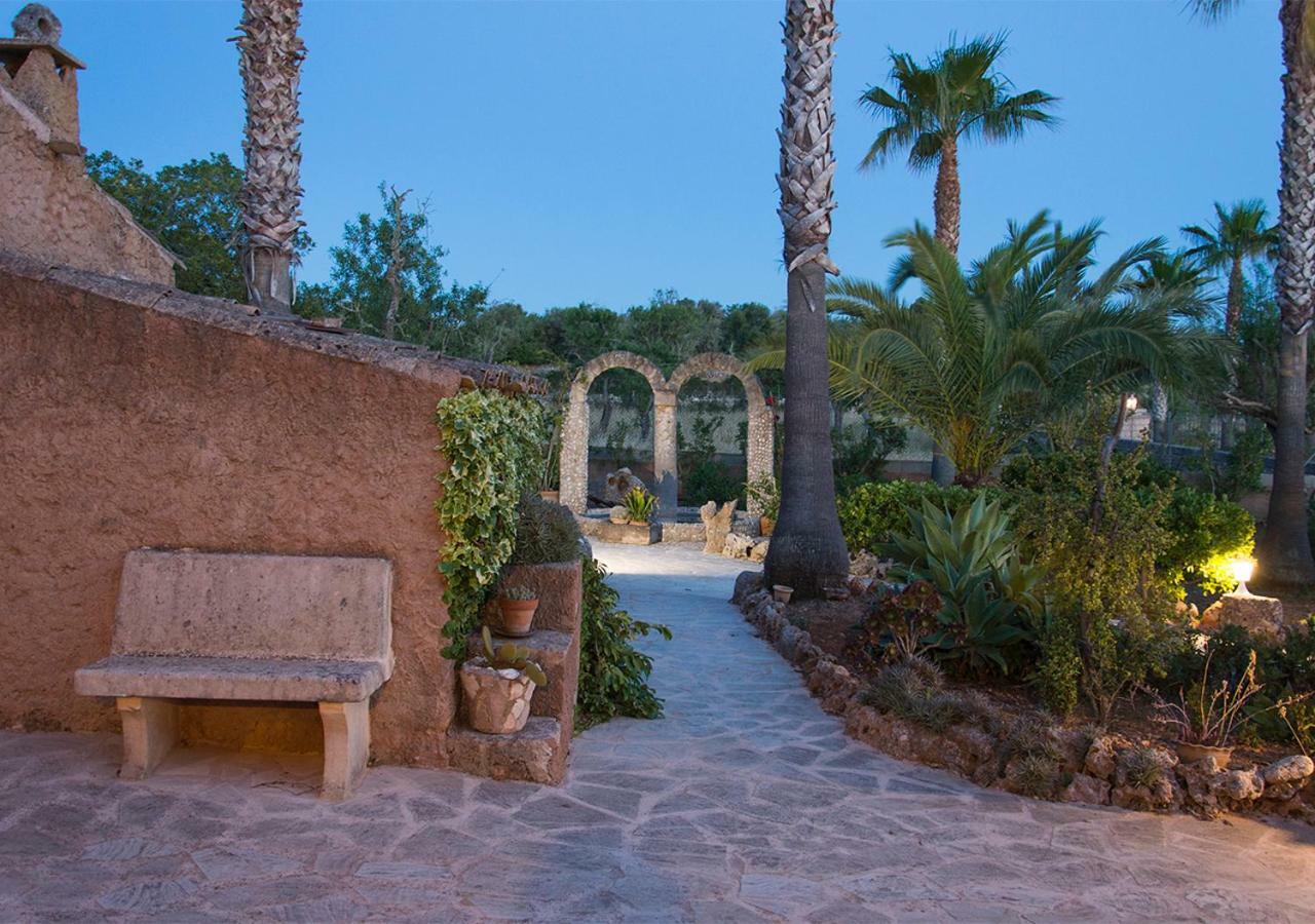 Finca típica mallorquina CAN PUÇA Santanyí Exterior foto